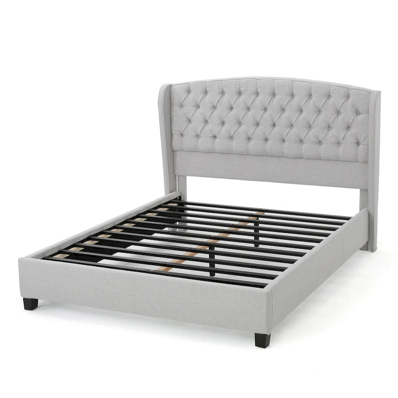 Lit plateforme moderne capitonné de taille King avec tête de lit capitonnée