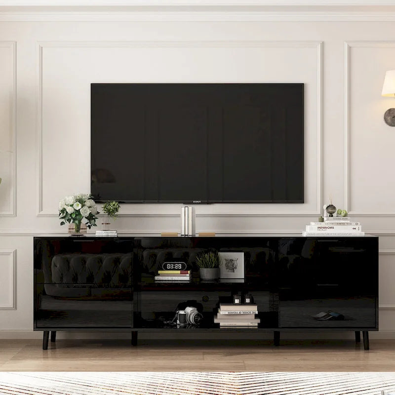 Meuble TV laqué brillant avec cheminée électrique en option