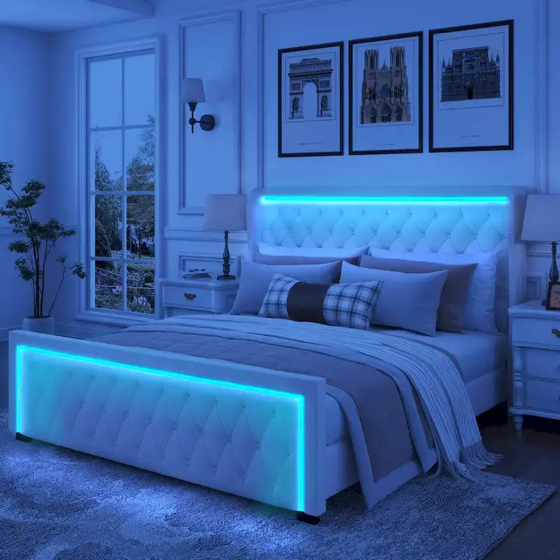 Lit plateforme Velvet Queen avec tête de lit LED