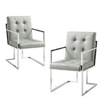 HomeRoots Lot de deux chaises de salle à manger avec accoudoirs, en similicuir touffeté gris clair et argent métallisé