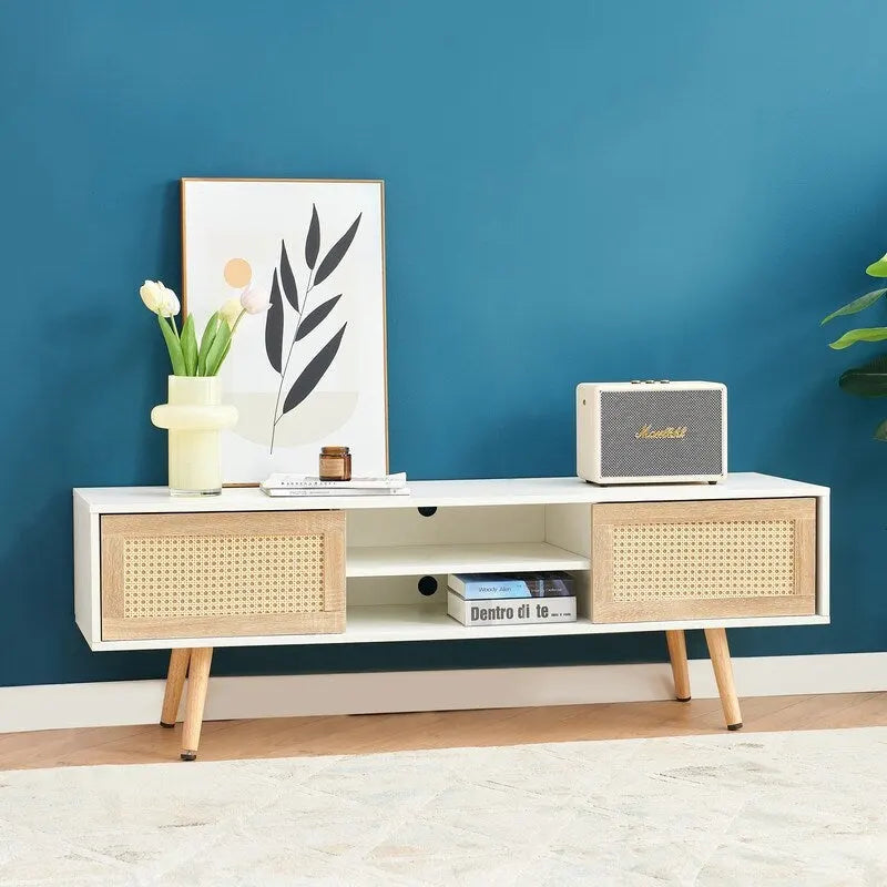 Meuble TV en rotin avec portes coulissantes