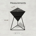 Table d'appoint géométrique triangulaire avec plateau en bois et base en métal